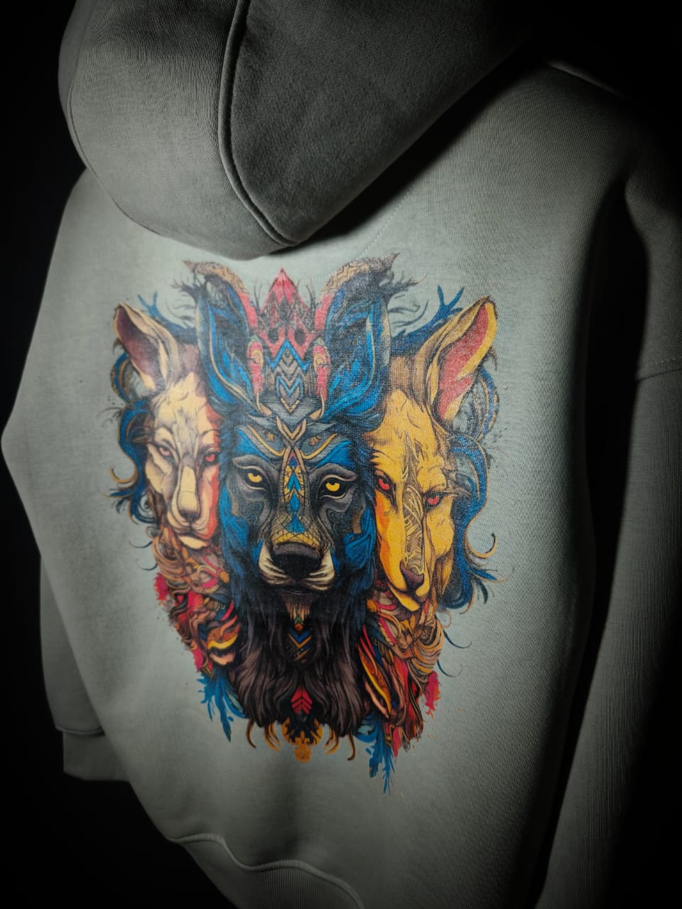 Grey Graphic Hoodie for Men – Triple Wolf Face Art Printed Streetwear Hoodie